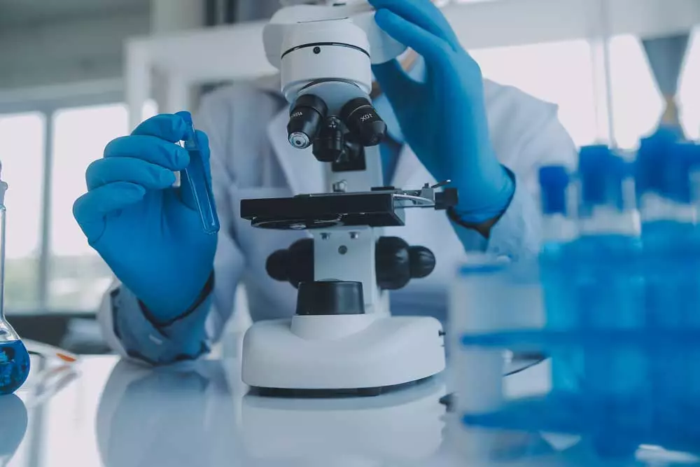 Beneficios de elegir un laboratorio clínico 